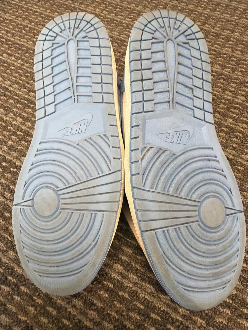 Jordan 1 Low SE Legend Blue Men's Size 9.5
